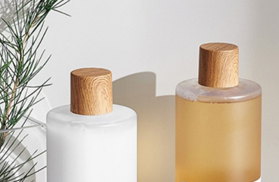 Grundades 2005, har 13000 kvadratmeter standard fabriksbyggnader, är en samling av forskning och utveckling, produktion och försäljning i en av kosmetika förpackningsmaterial företag.